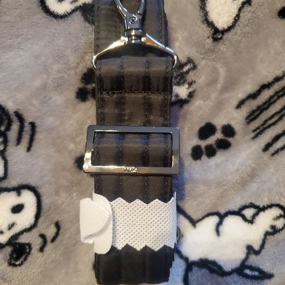 Lug Contemporary Midnight Black 1.5" W Strap - Picture 2 of 4